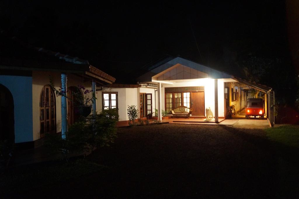 Gaestehaus Isabella Beruwala Exterior photo